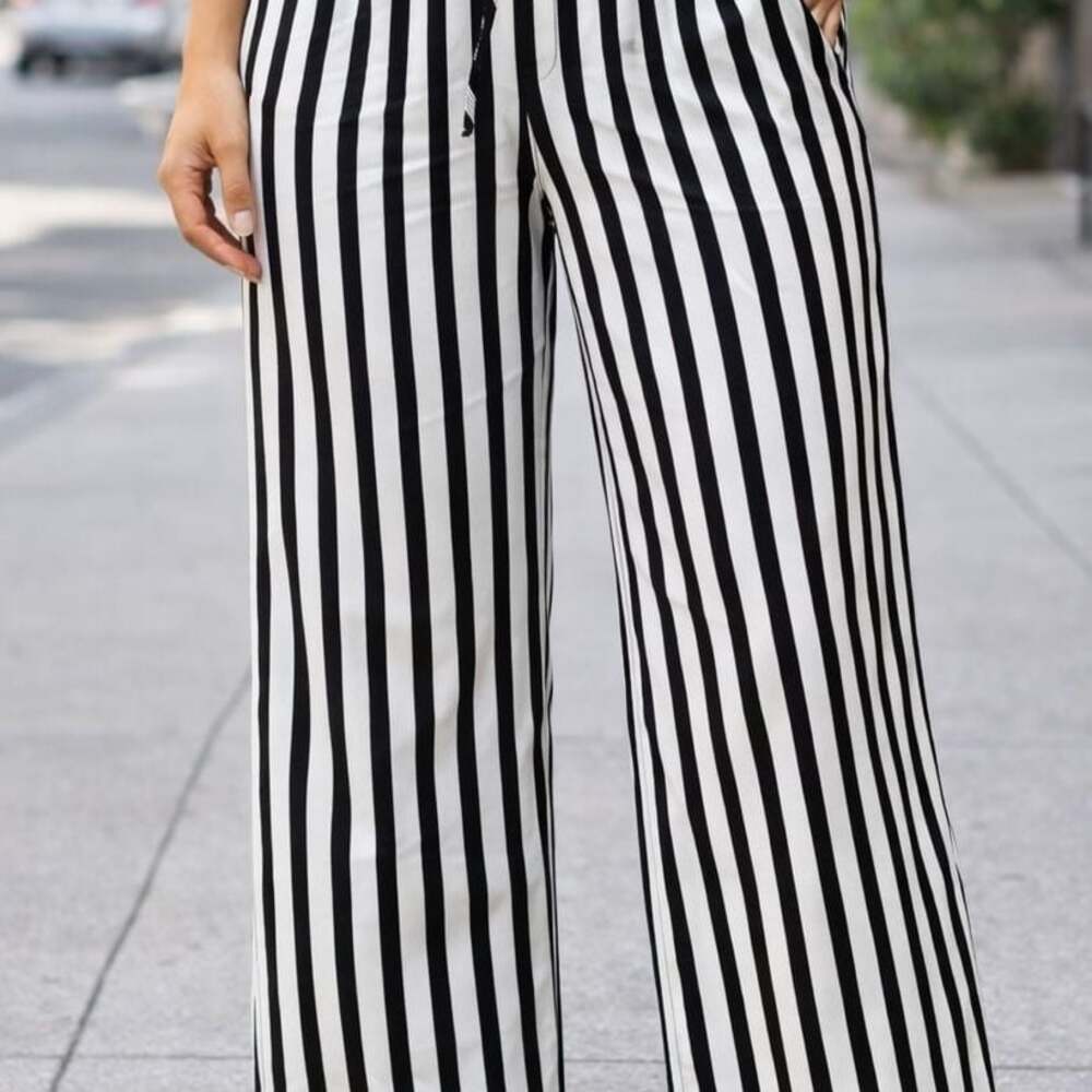 Karl Lagerfeld Women's Black and White Striped Wide Leg Drawstring Pants size 18